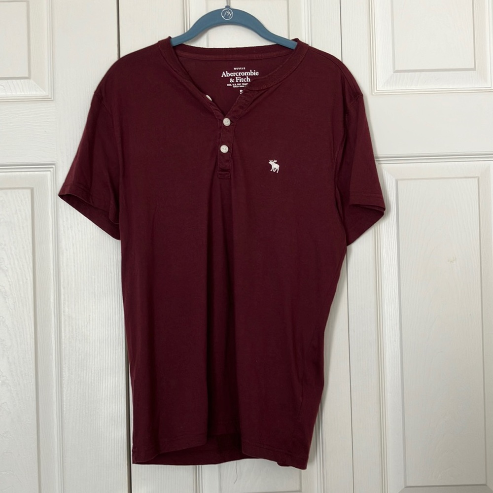 Men’s Abercrombie and Fitch Tee Size Small